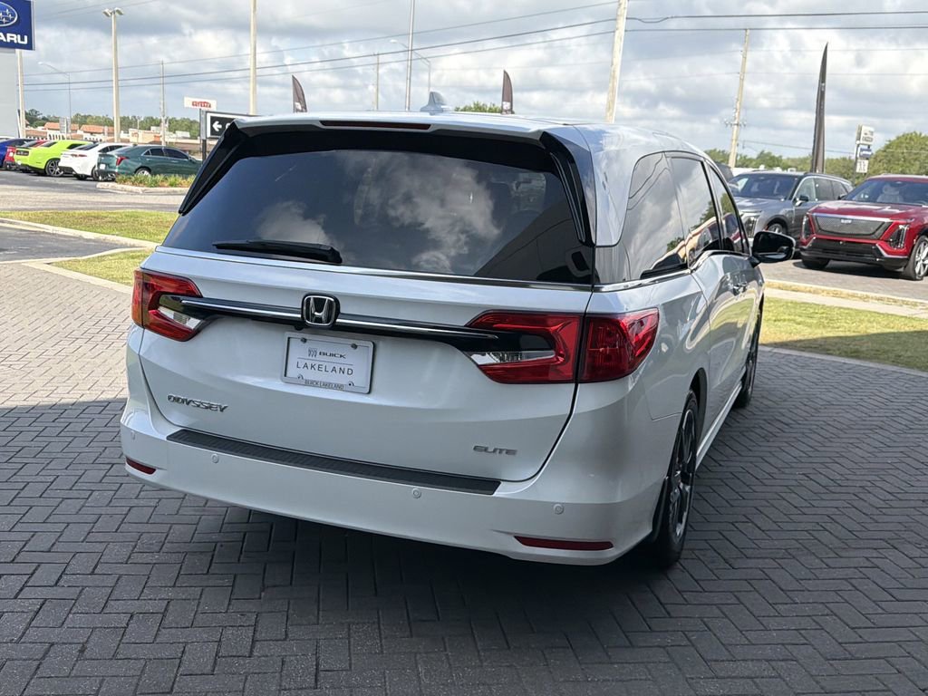 Used 2022 White Honda Elite image 6