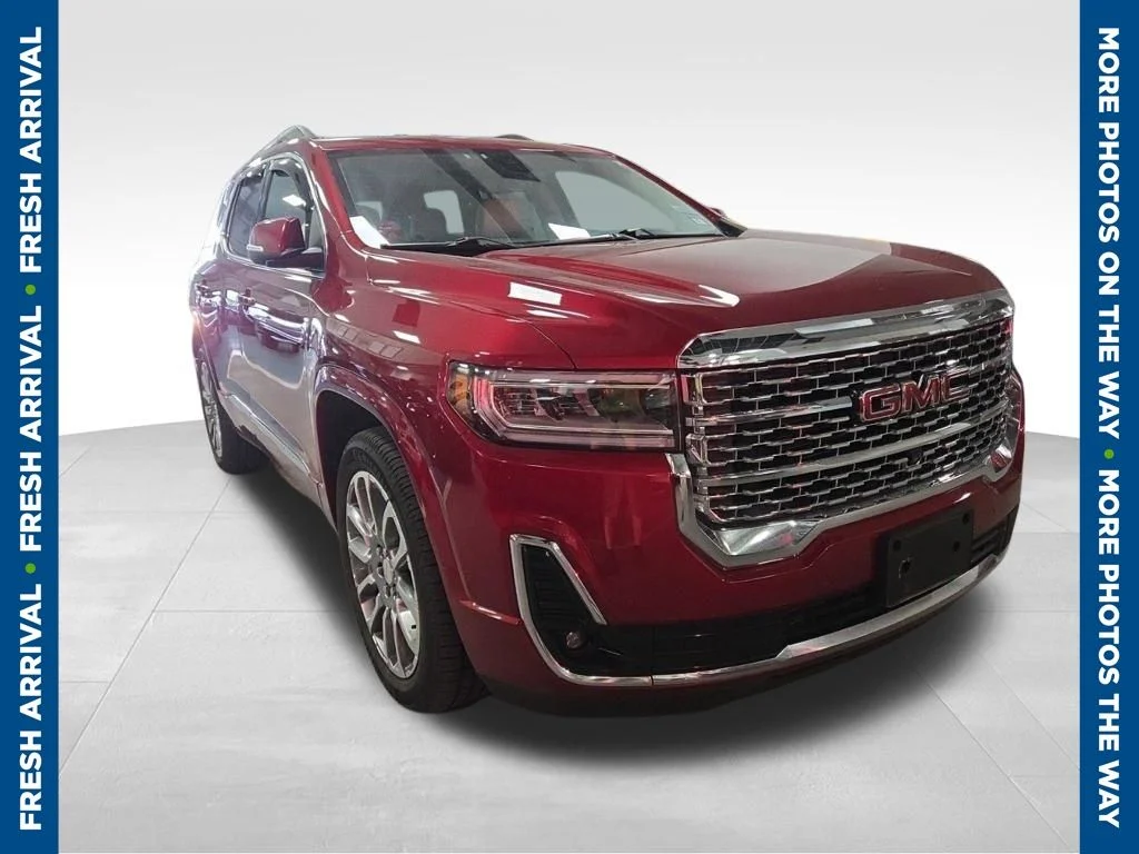 2023 GMC Acadia Denali AWD's photo