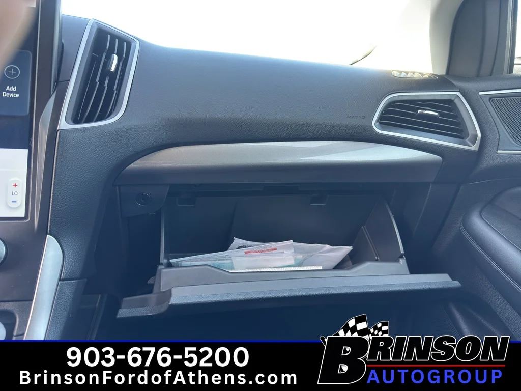 Used 2024 Oxford White Ford SEL image 32