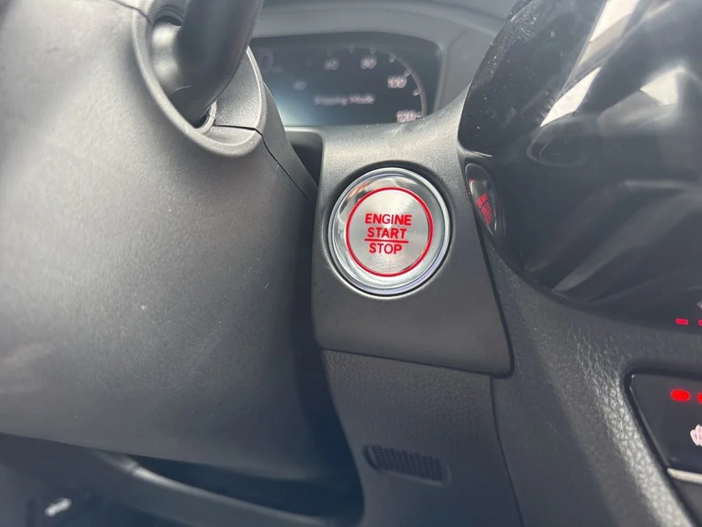 Used 2025 Black Acura Base image 22