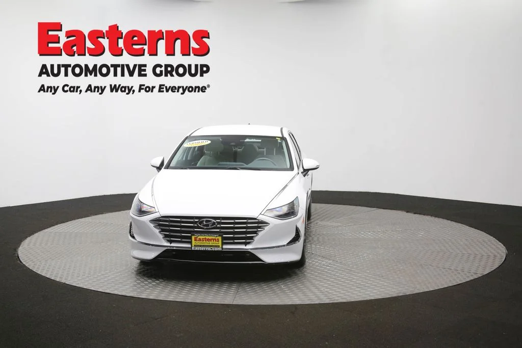 Used 2023 White Hyundai SEL image 52