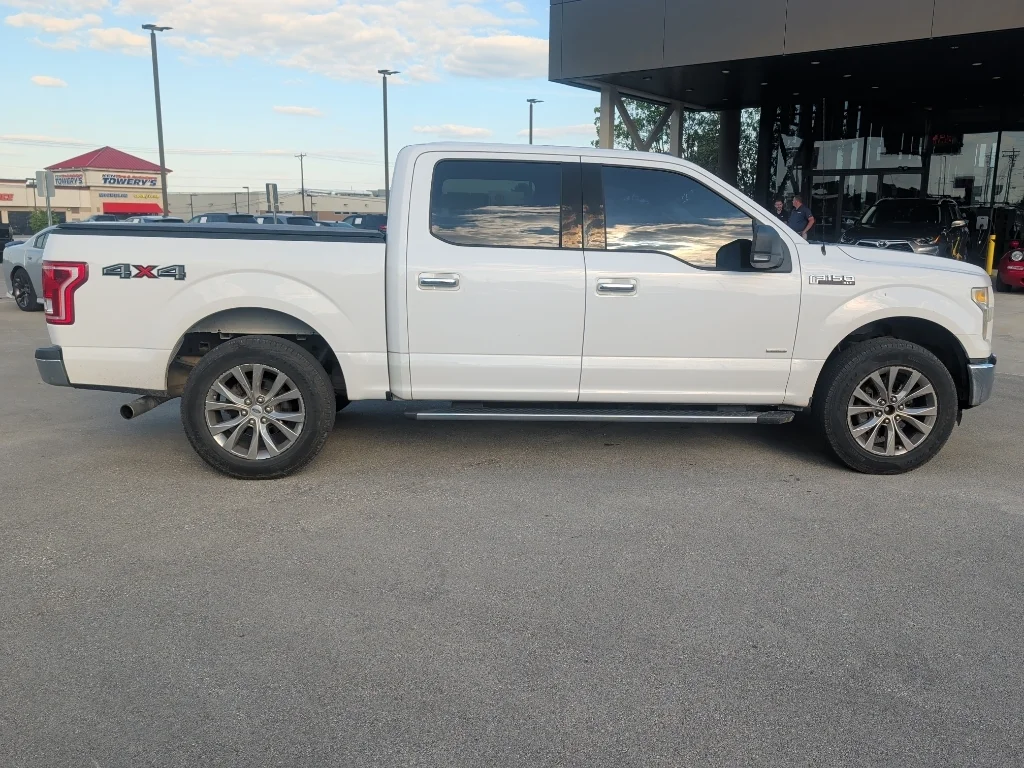 Used 2015 OXFORD WHITE Ford XLT image 6
