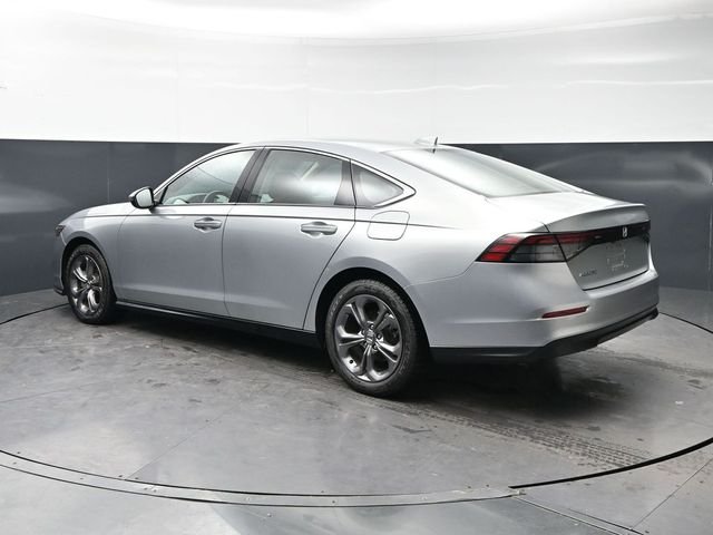 Certified Used 2024 Solar Silver Metallic Honda EX image 7