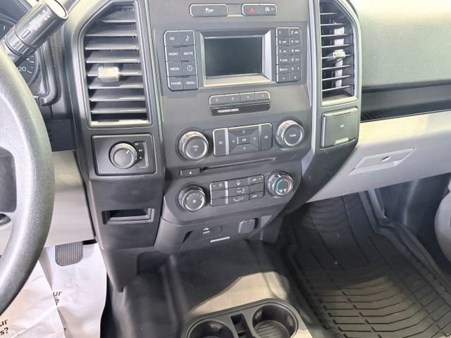 Used 2017 Gray Ford XL image 18