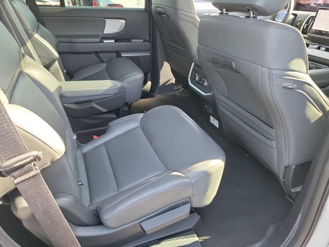 Certified Used 2025 Oxford White Ford Active image 20