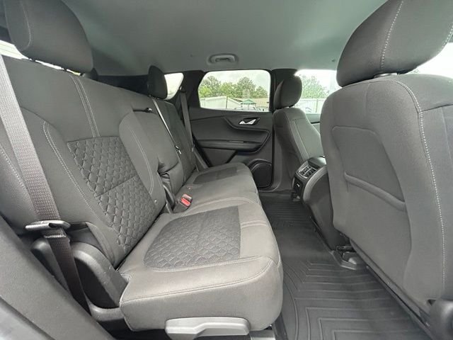 Used 2021 White Chevrolet LT image 6