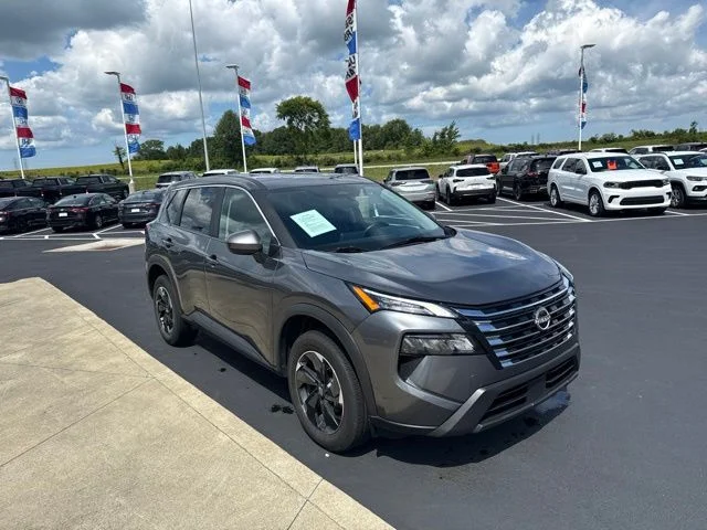 Used 2025 Gun Metallic Nissan SV image 3