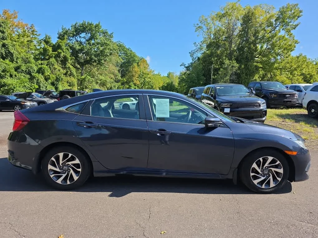 Used 2017 Modern Steel Metallic Honda EX image 4