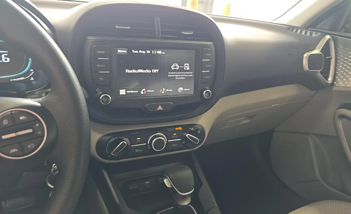 Certified Used 2025 Gray Kia LX image 12