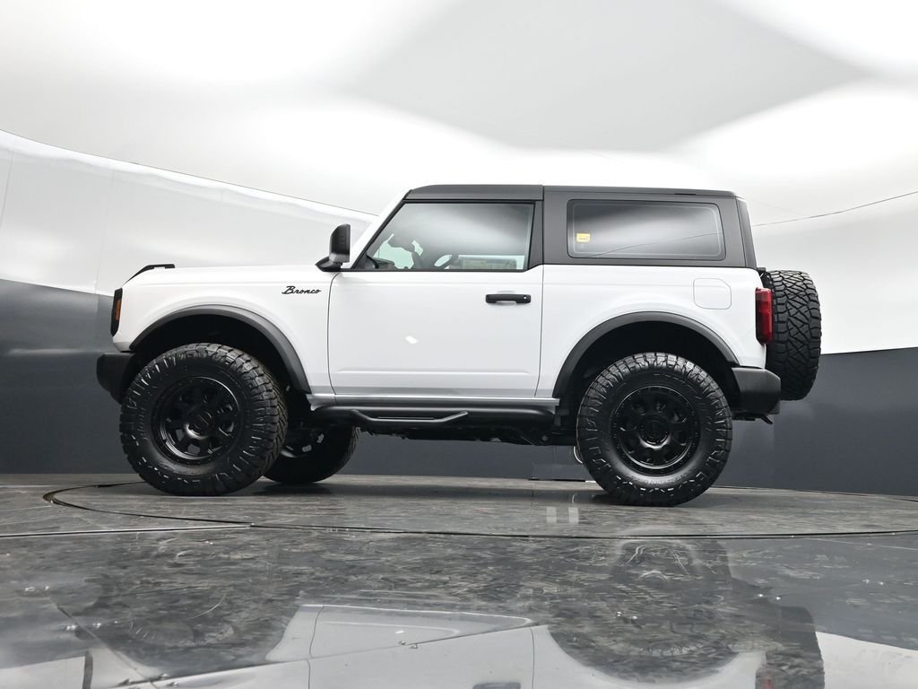 New 2026 Oxford White Ford Base image 7