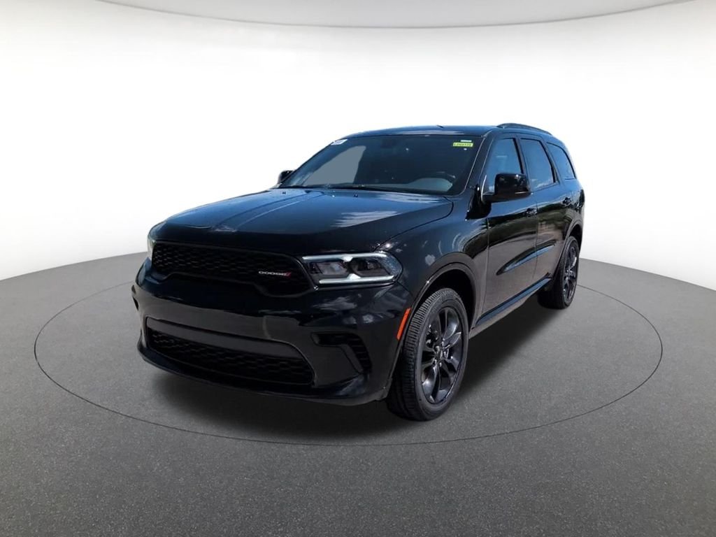 New 2026 Diamond Black Clear-Coat Exterior Paint Dodge GT image 2