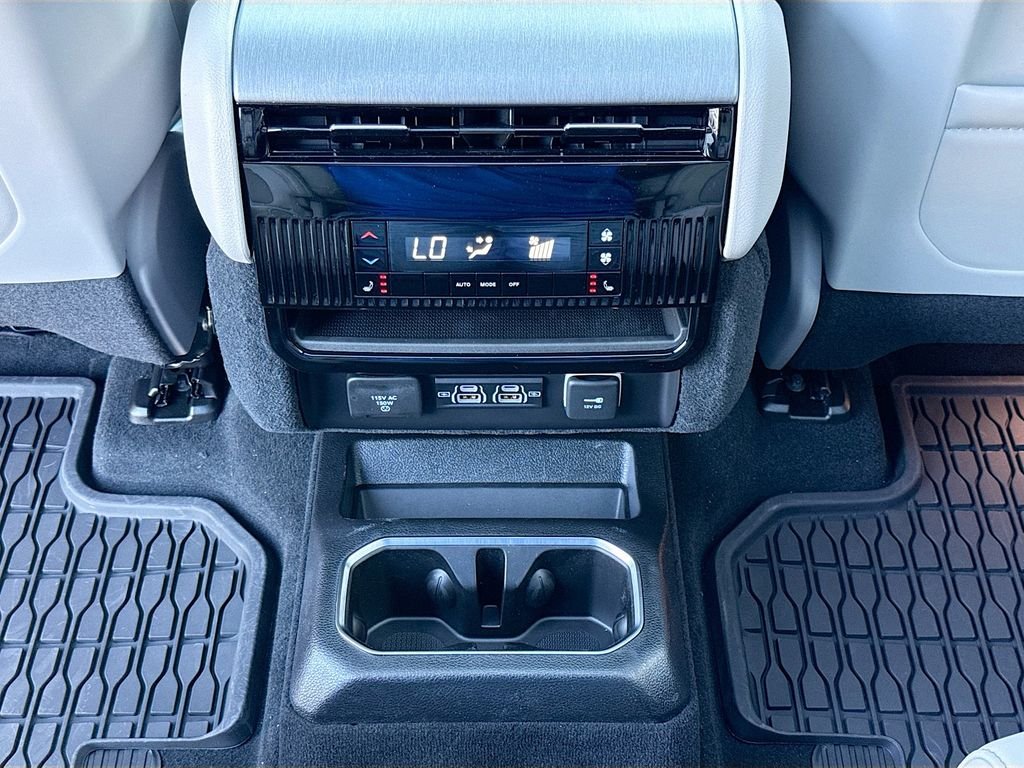 New 2026 Steel Blue Exterior Paint Jeep Limited Reserve image 28