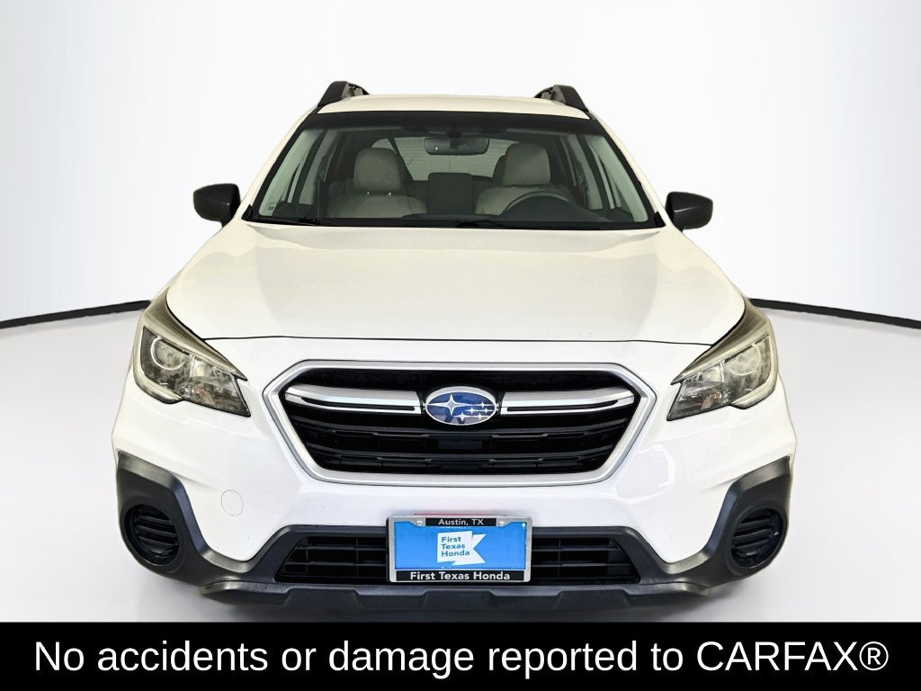 Used 2018 Crystal White Pearl Subaru 2.5i image 2