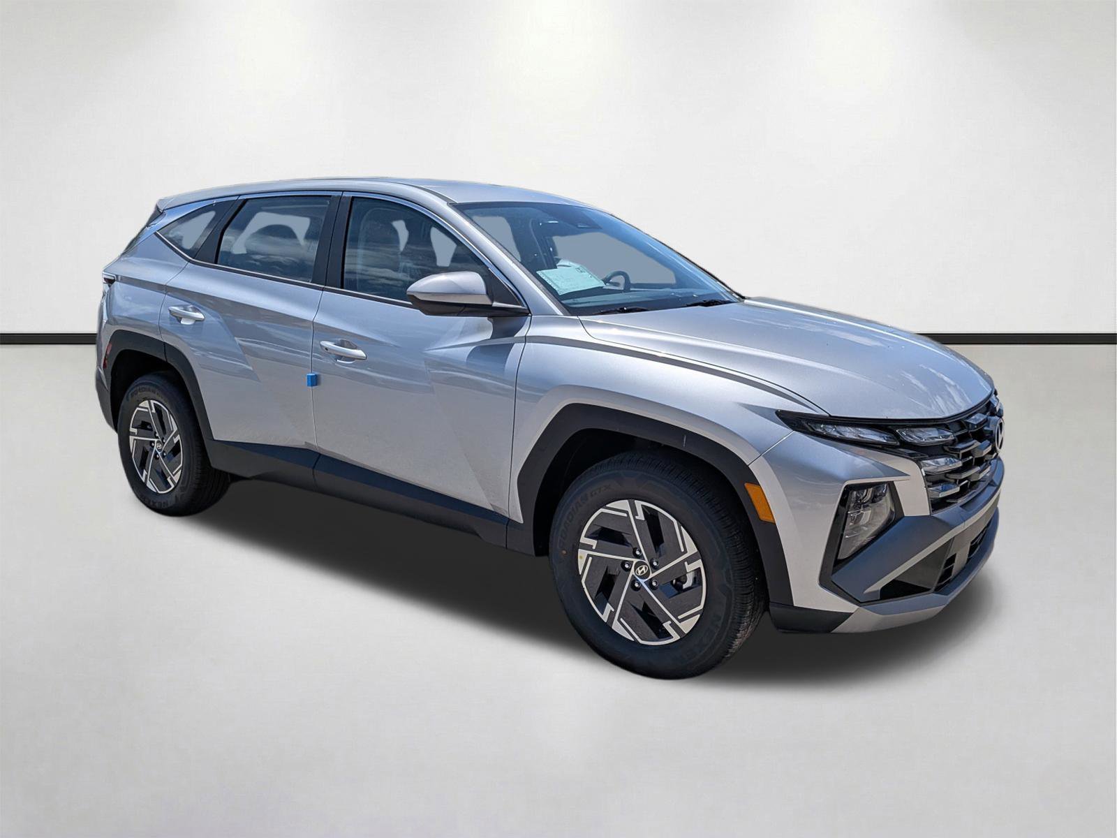 New 2026 Shimmering Silver Hyundai SEL AWD image 35