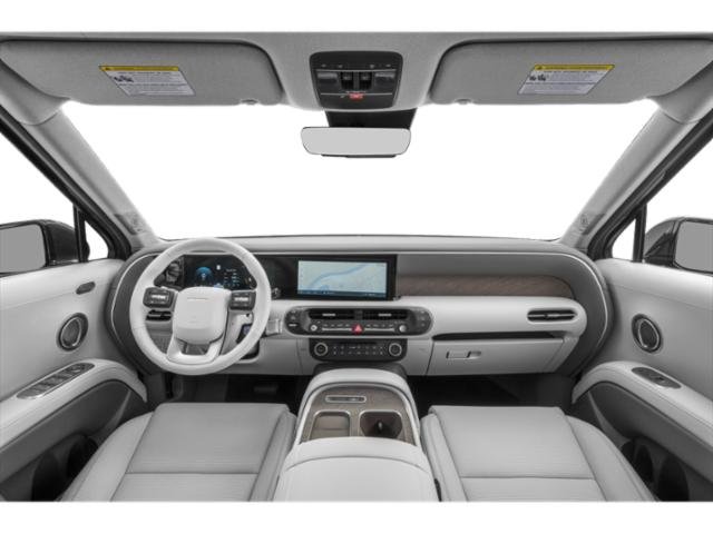 New 2027 Shimmering Silver Hyundai Limited FWD image 7