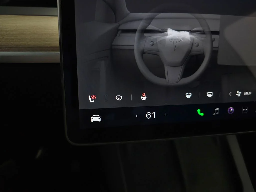Used 2025 White Tesla Long Range image 29