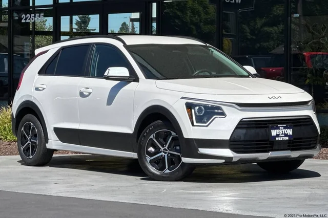 2025 Kia Niro EX