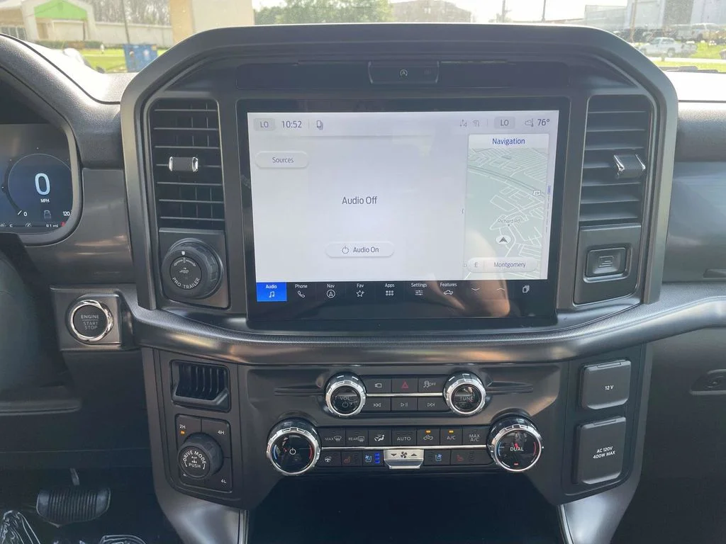 New 2026 Iconic Silver Metallic Ford Lariat® image 22
