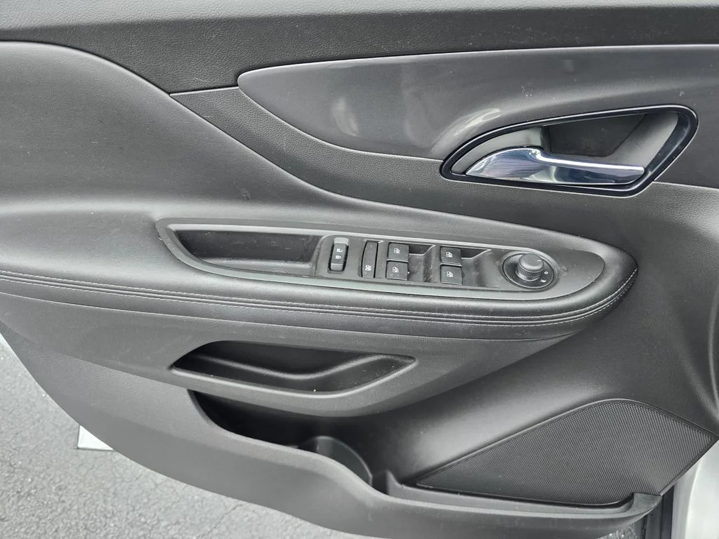 Certified Used 2020 Includes (MDP) Anthracite lower exterior accent color, Paint code W598F. Buick Preferred image 17