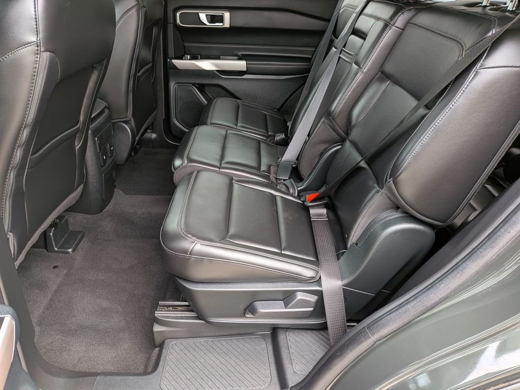 Used 2023 Green Ford XLT image 30
