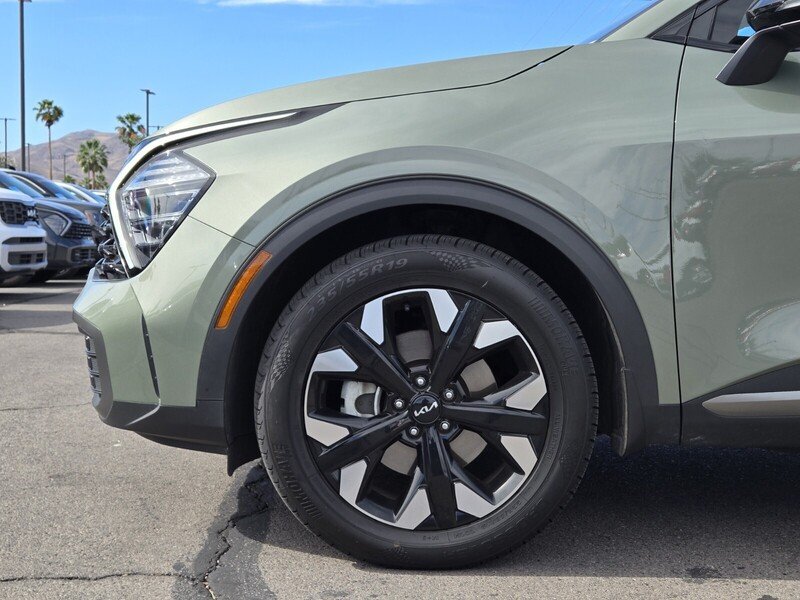 Used 2024 Jungle Green KIA X-LINE AWD image 9