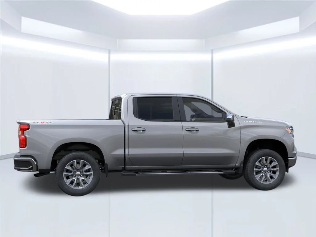 New 2026 Gray Chevrolet LT image 7