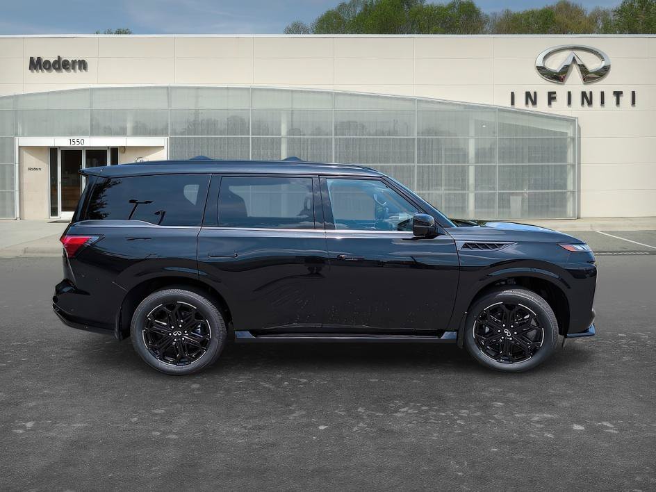 New 2027 Mineral Black INFINITI SPORT image 4