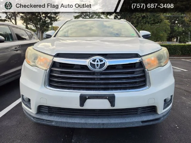 Used 2014 Blizzard Pearl Toyota XLE V6 image 2