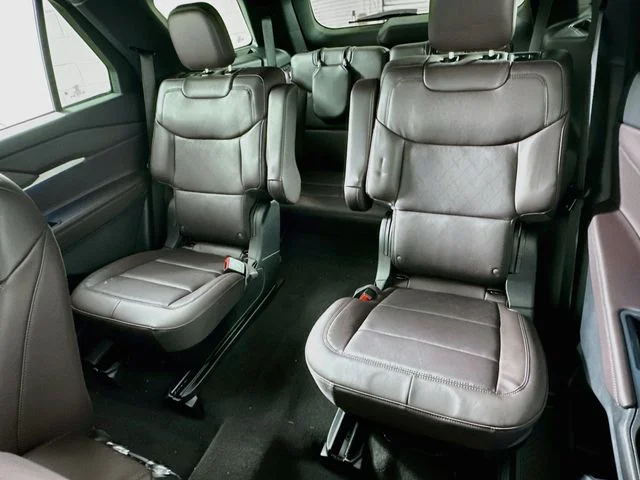 New 2026 Ford Explorer Platinum