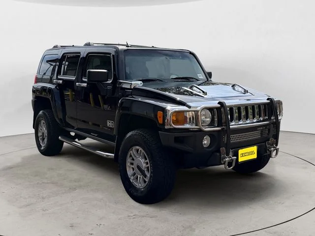 Used 2006 Black Hummer Base image 7