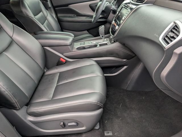 Used 2024 Gray Nissan SV image 25