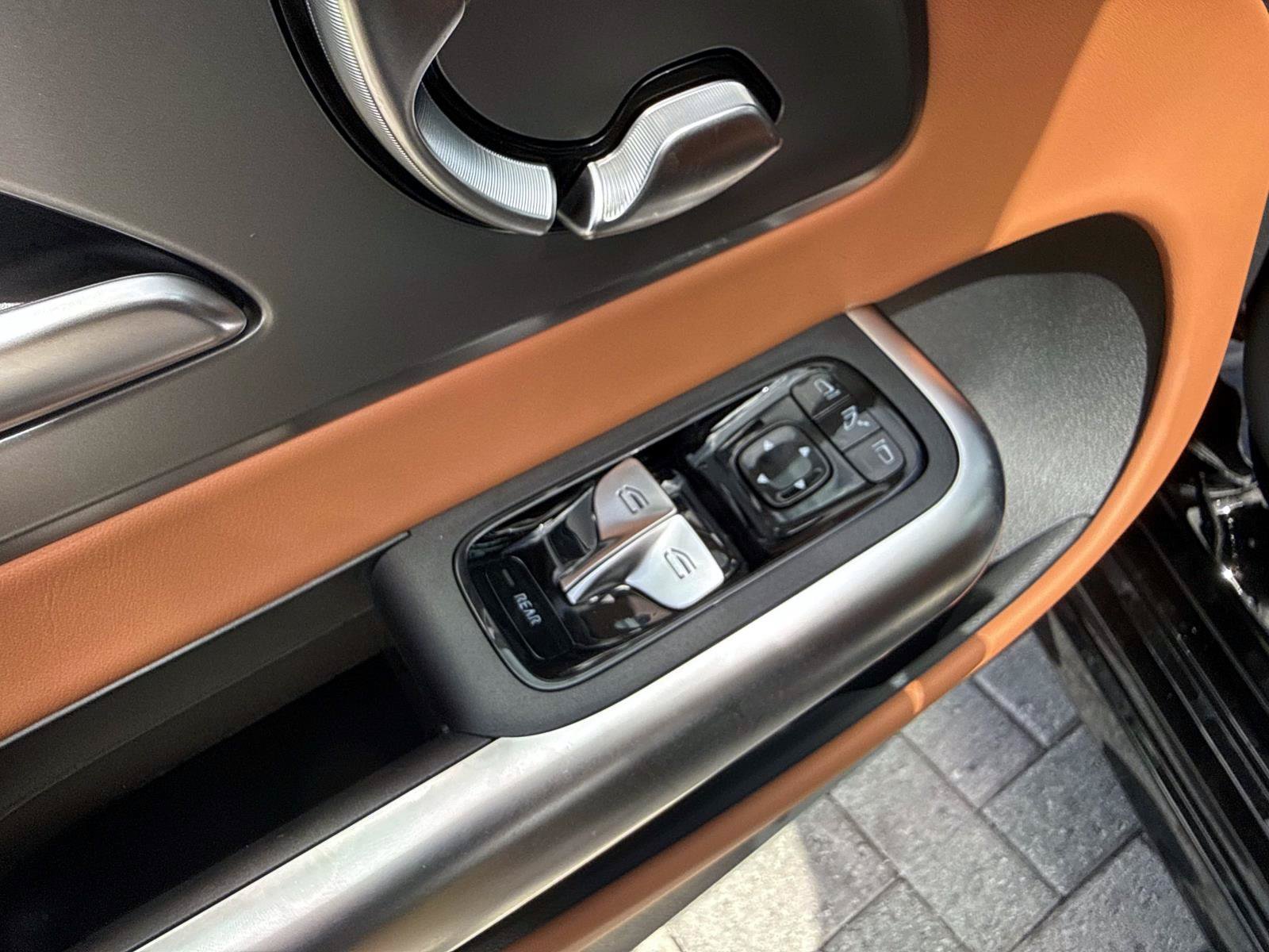 New 2027 Black Mercedes-Benz 250+ Electric RWD image 17