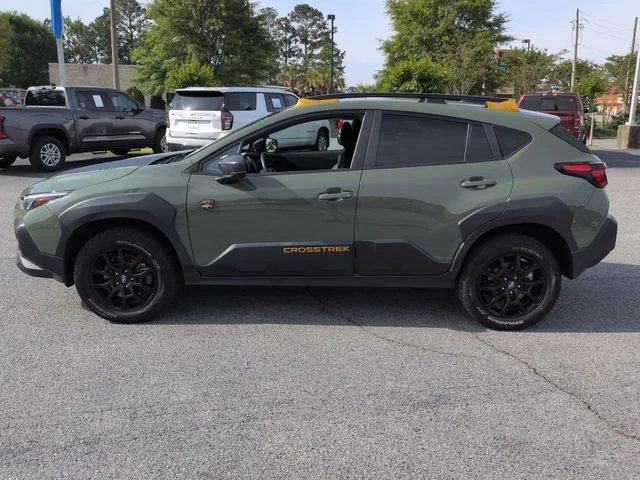 Used 2024 Green Subaru Wilderness image 7