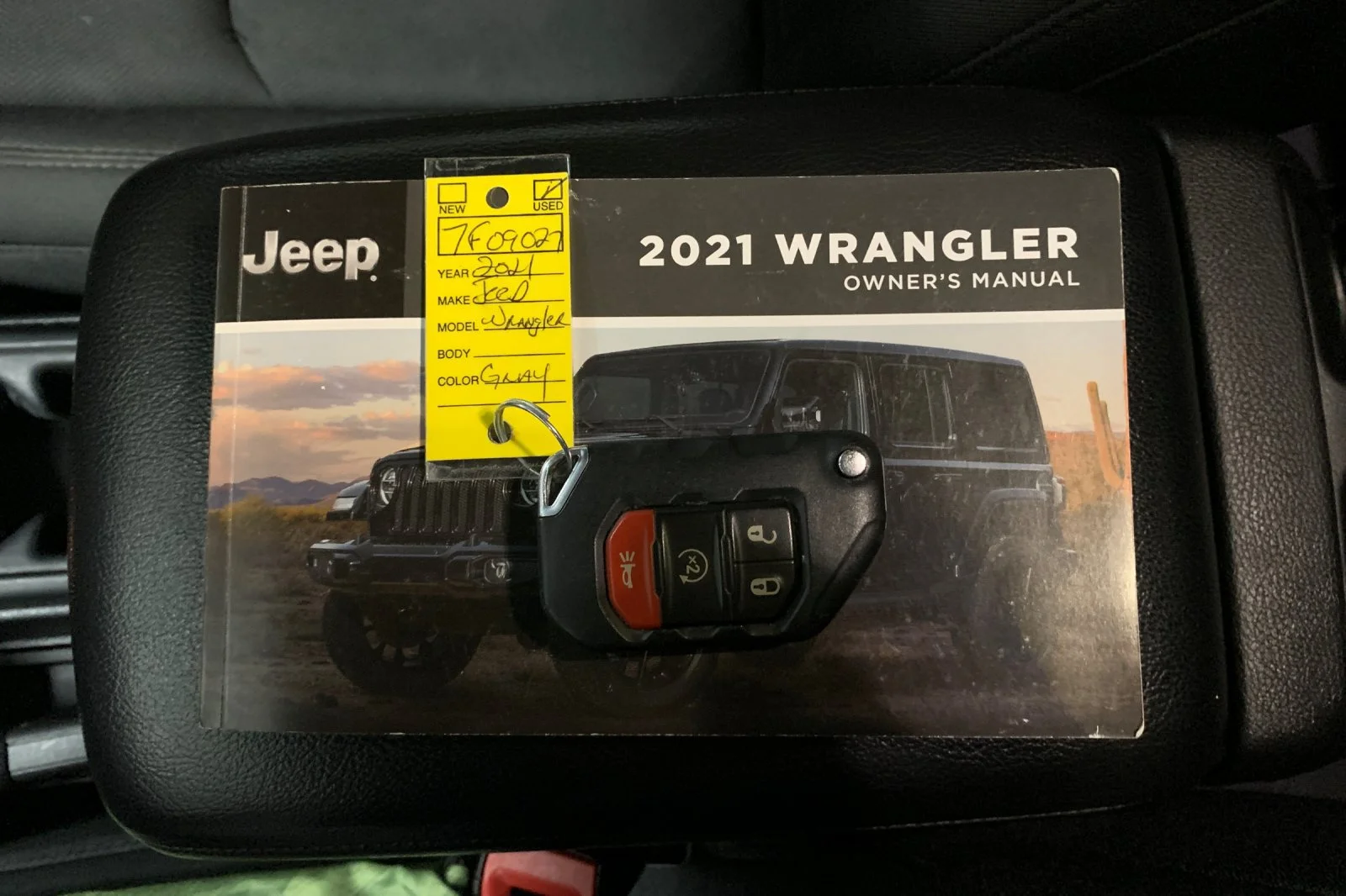 Used 2021 Crystal Metallic Jeep Unlimited Sport S image 9