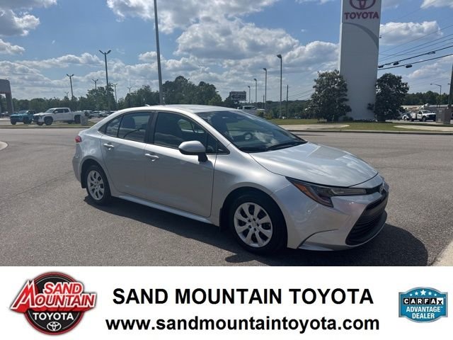 2025 Toyota Corolla LE CVT's photo
