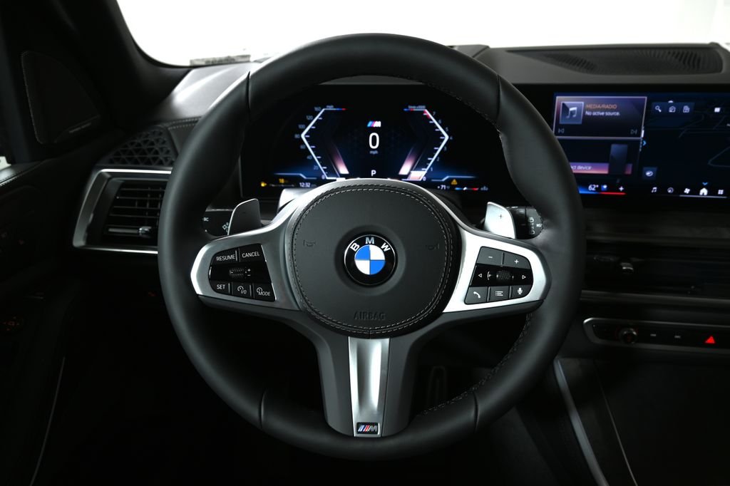 New 2026 Carbon Black Metallic BMW xDrive40i image 18