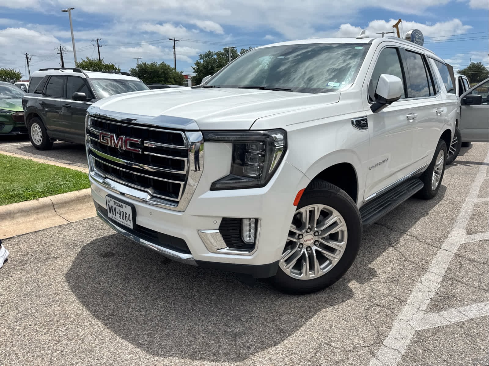 Pre-Owned 2021 GMC Yukon SLT