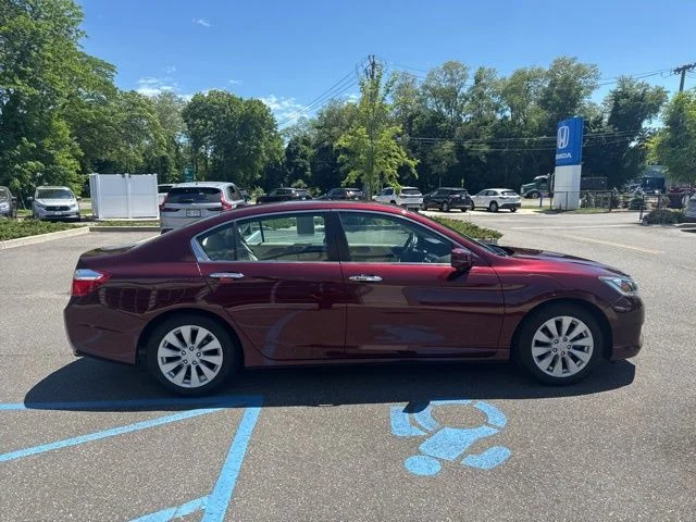 Used 2015 Basque Red Pearl II Honda EX-L image 9