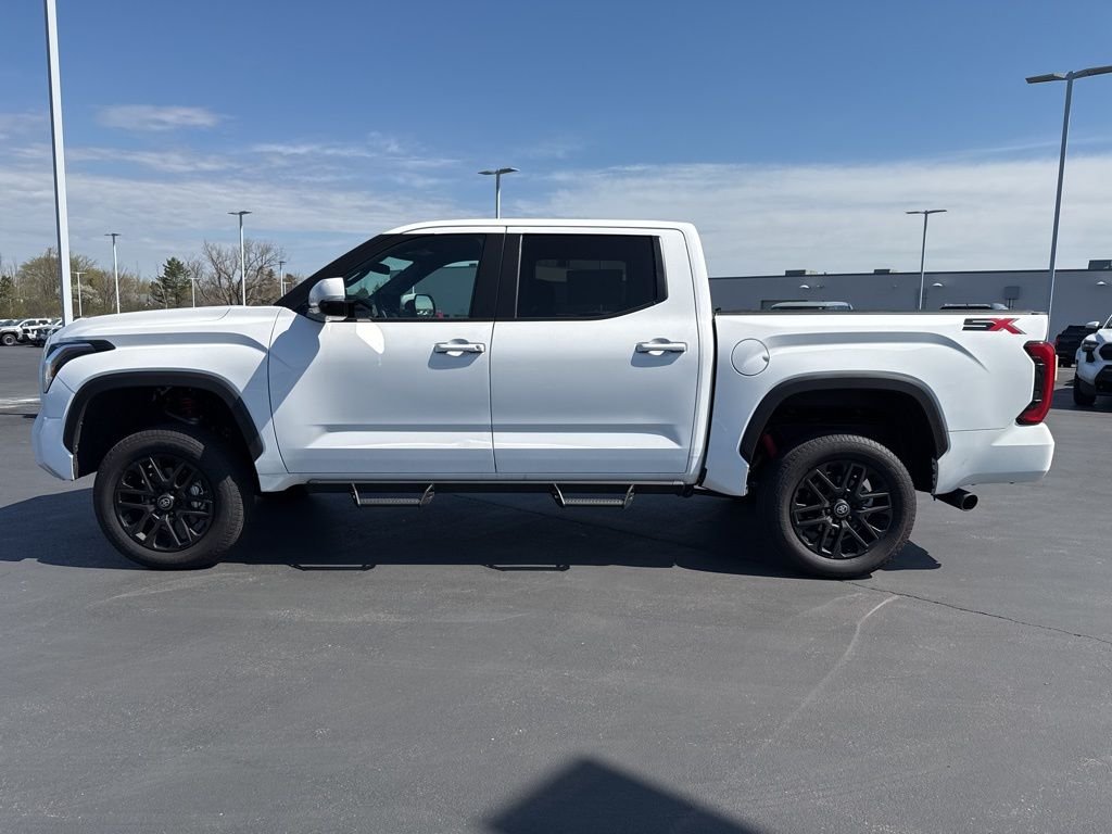 2026 Toyota Tundra SR5 - Photo 8