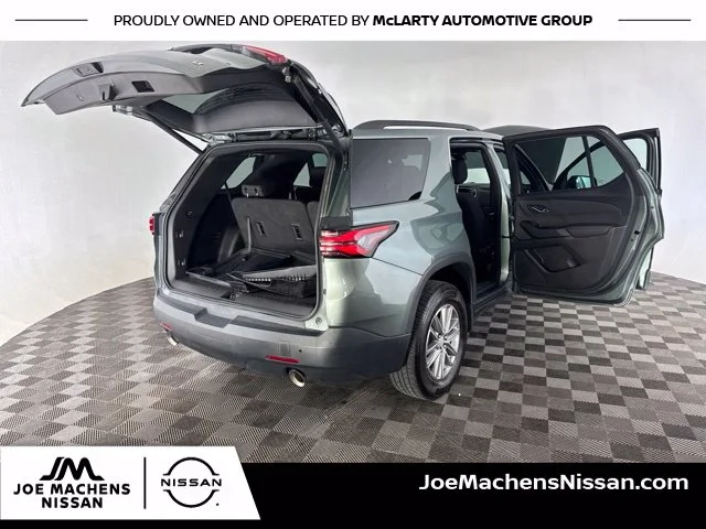Used 2023 Green Chevrolet LT image 17