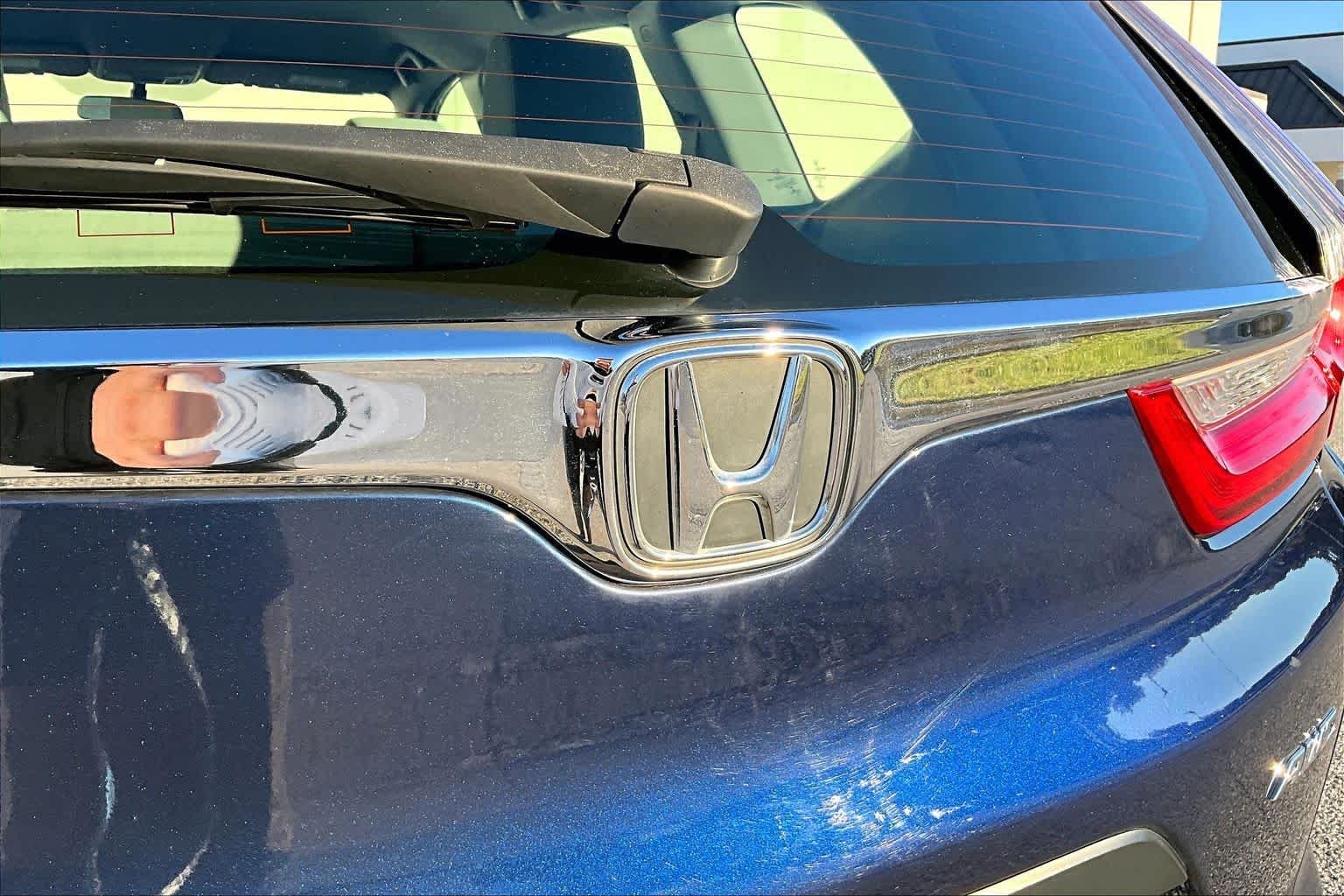 Used 2019 Obsidian Blue Pearl Honda LX image 31