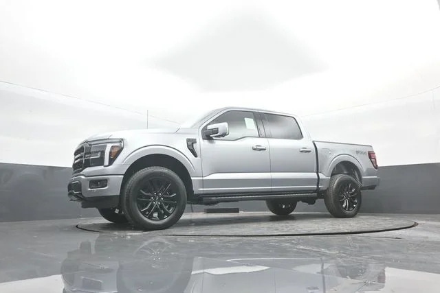 New 2026 Iconic Silver Metallic Ford Lariat® image 30