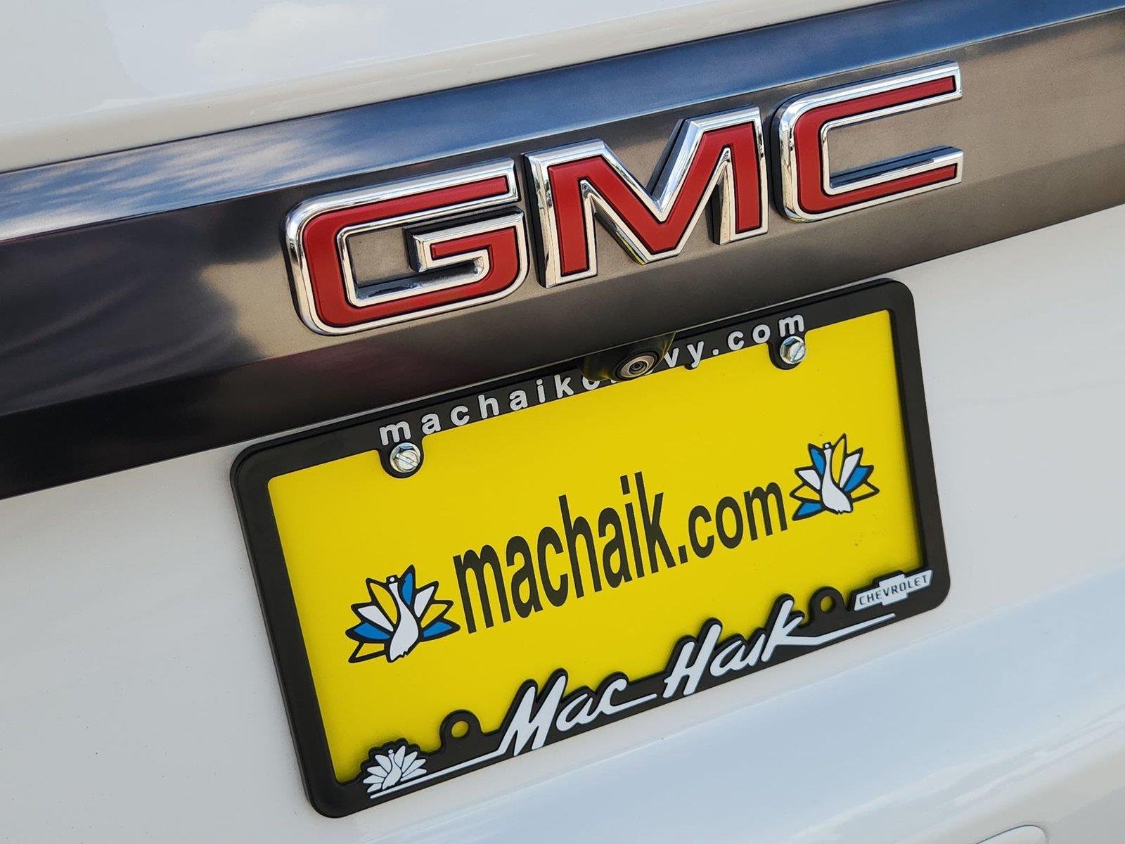 Certified Used 2024 Summit White GMC AT4 image 31