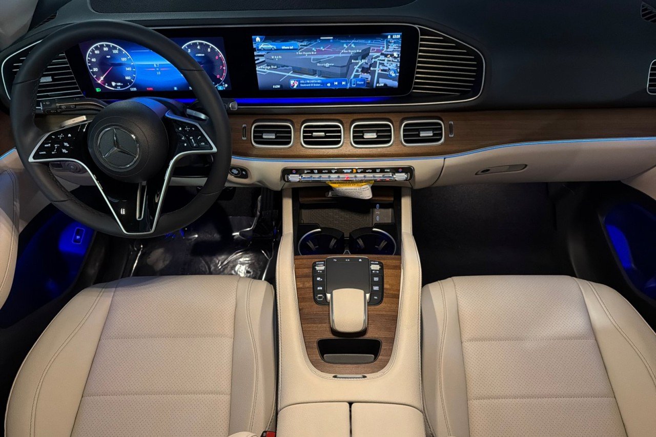 New 2026 Polar White Mercedes-Benz GLE 450 4MATIC® SUV image 12