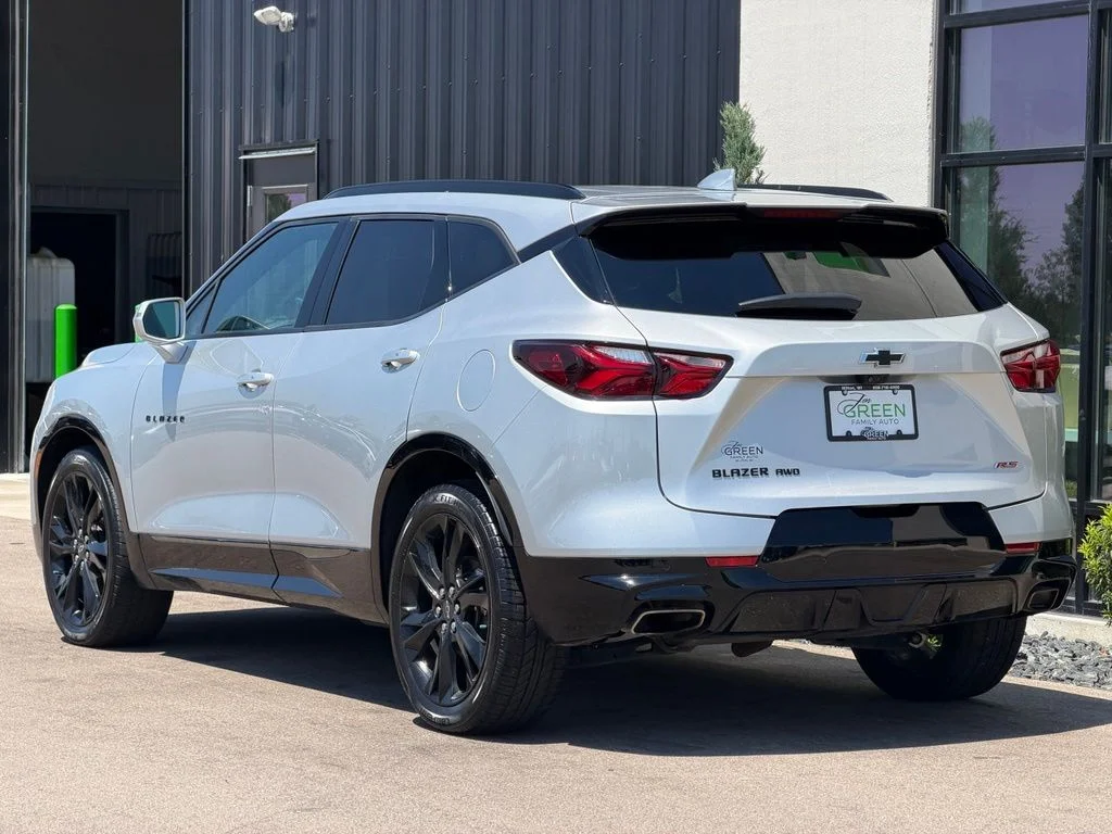 Used 2020 Silver Chevrolet RS image 3