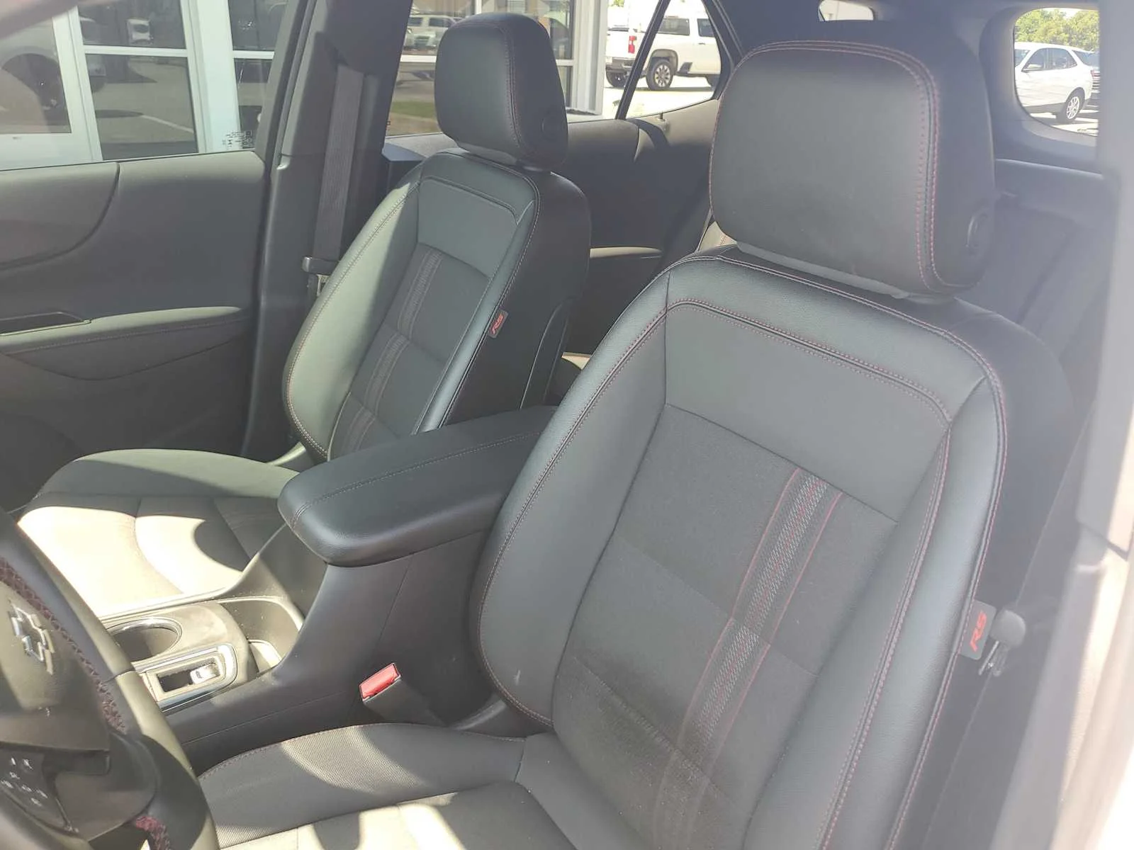 Used 2024 Summit White Chevrolet RS image 24