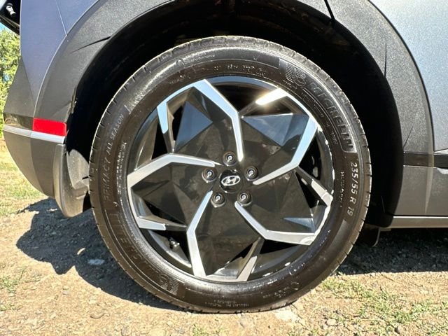 Used 2023 Shooting Star (Matte Gray) Hyundai SEL image 17