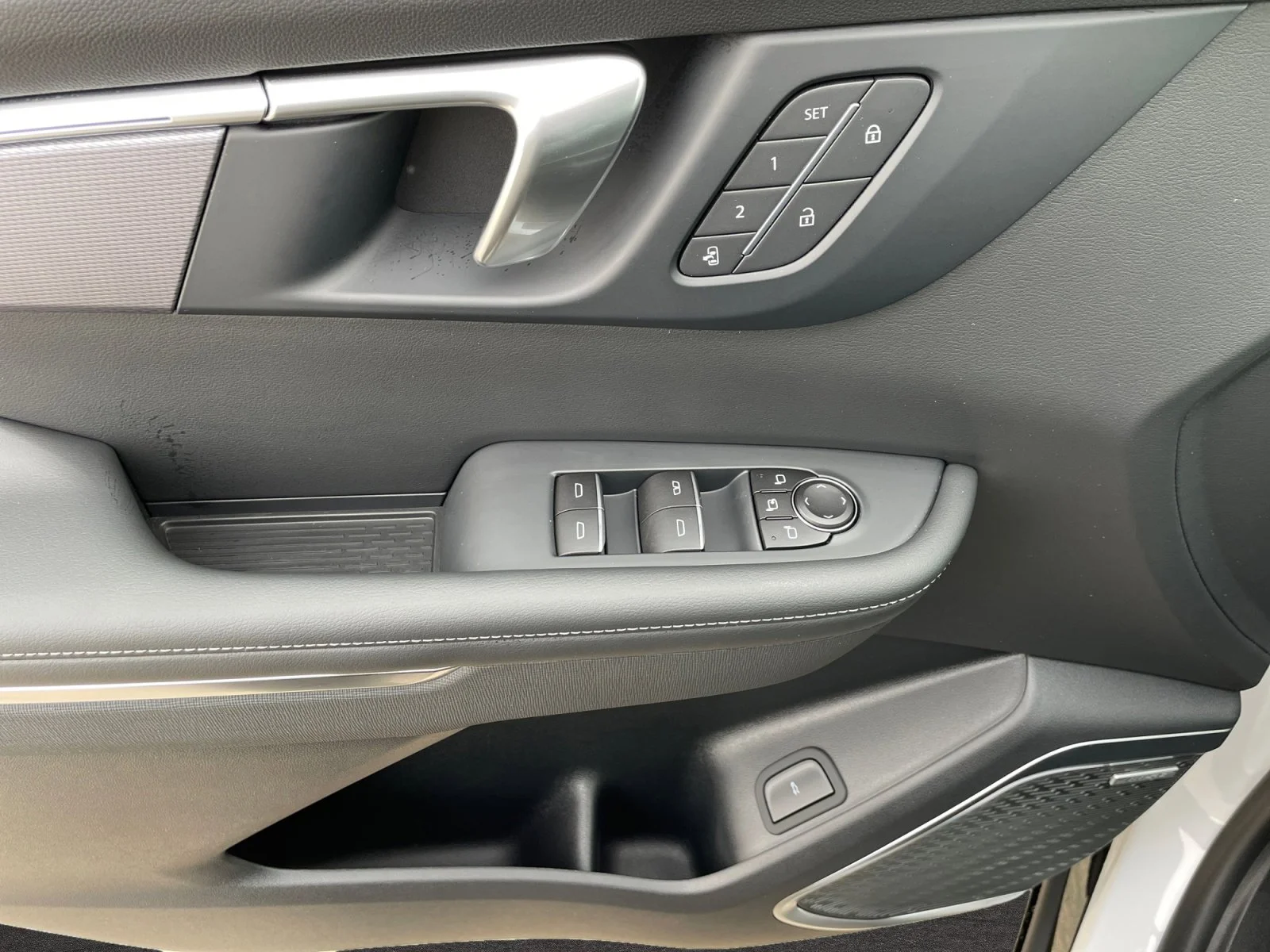 New 2026 Summit White Buick Sport Touring AWD image 13