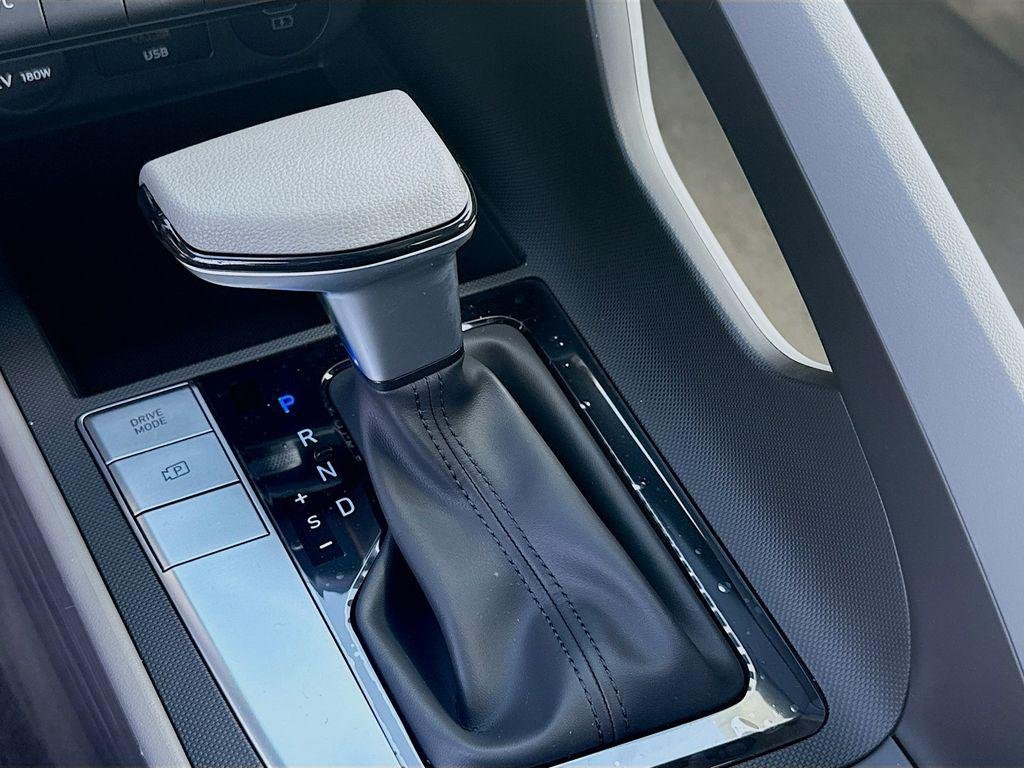 New 2026 Amazon Gray Hyundai SE image 13