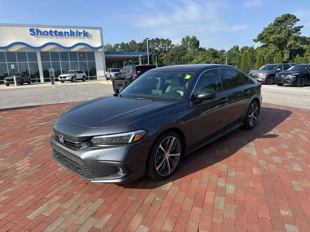 Used 2023 Gray Honda Touring image 1